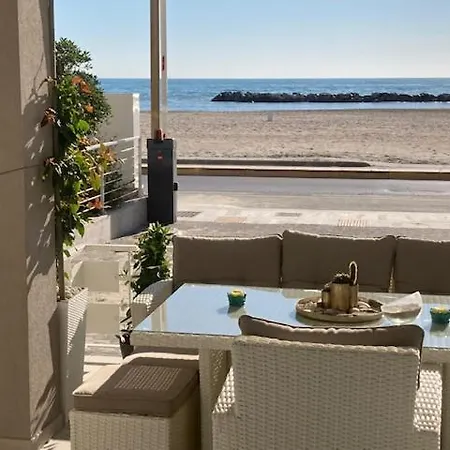 Alba Sul Mare Luxury * Civitanova Marche